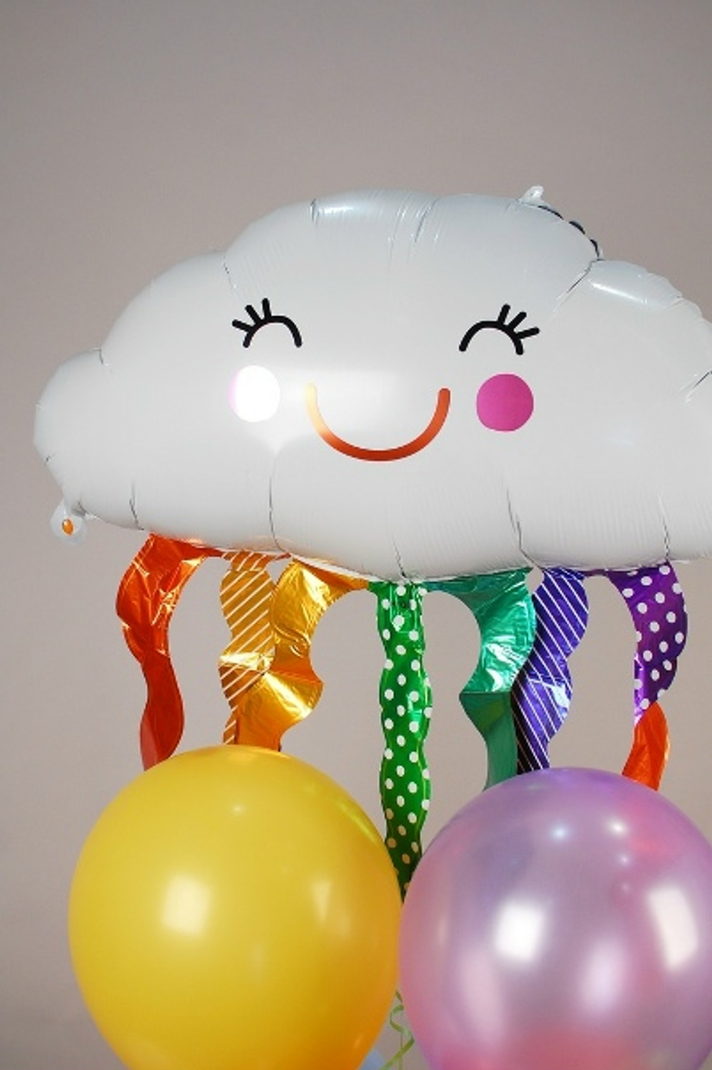 Фольгированный шар-фигура «Облако с лентами», 58 см