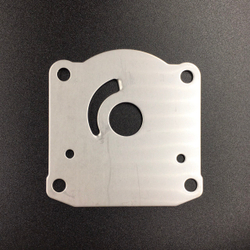 Пластина помпы охлаждения Yamaha 25-30, F20-25 (Sinera)