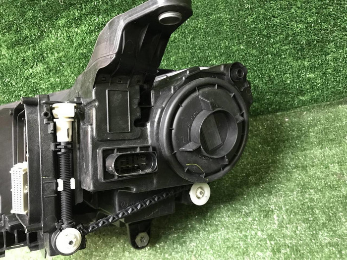 Фара правая Mercedes GLE V167 18-24 Multibeam LED