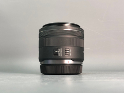 Canon RF 35mm 1.8 Macro IS STM