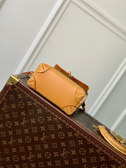 Louis Vuitton Steamer 15