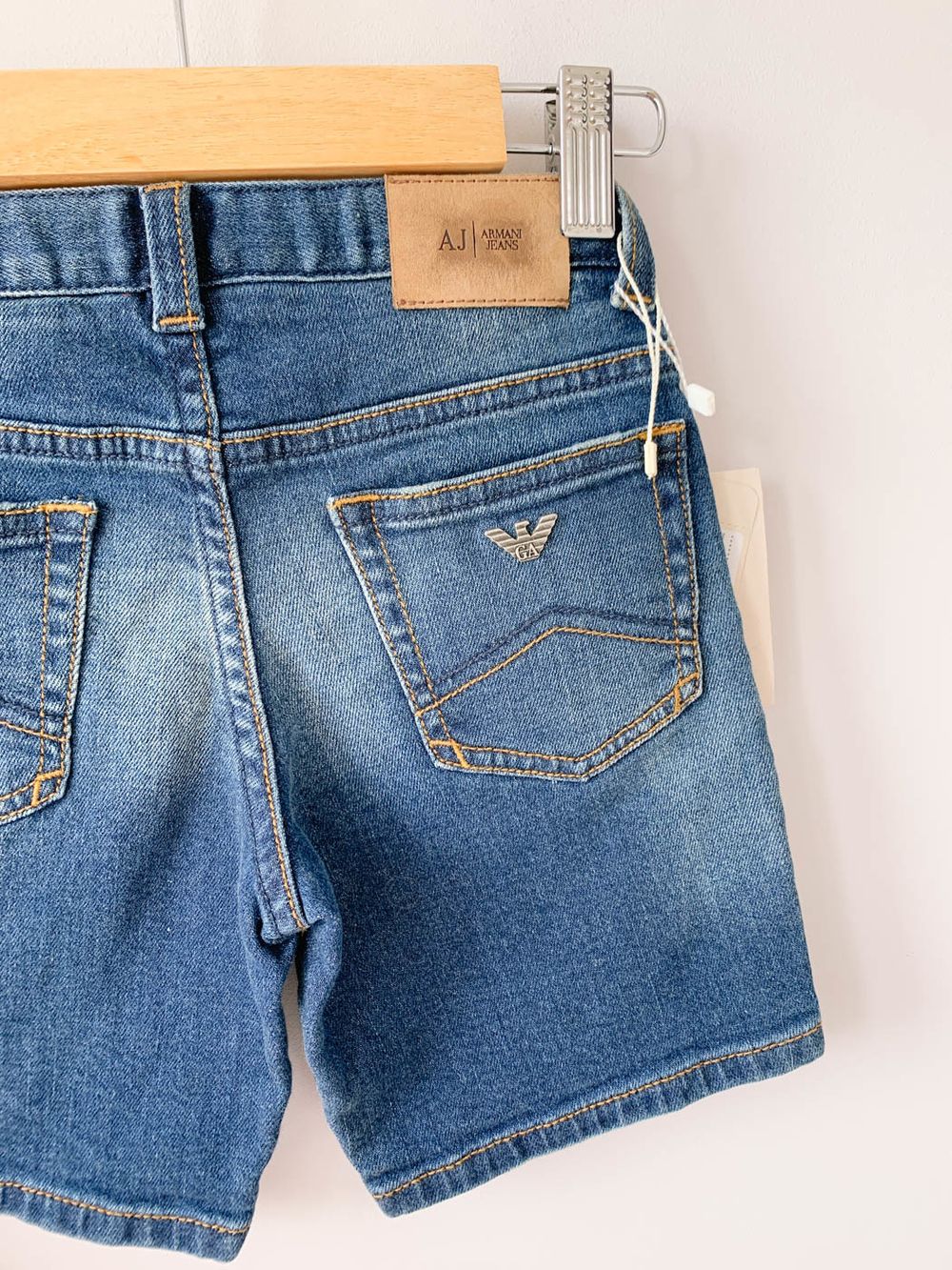 Новые шорты Armani, 104