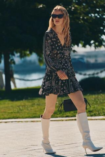 ZARA КОРОТКОЕ ПЛАТЬЕ ИЗ ТКАНИ С ПРИНТОМ, РАЗНОЦВЕТНЫЙ