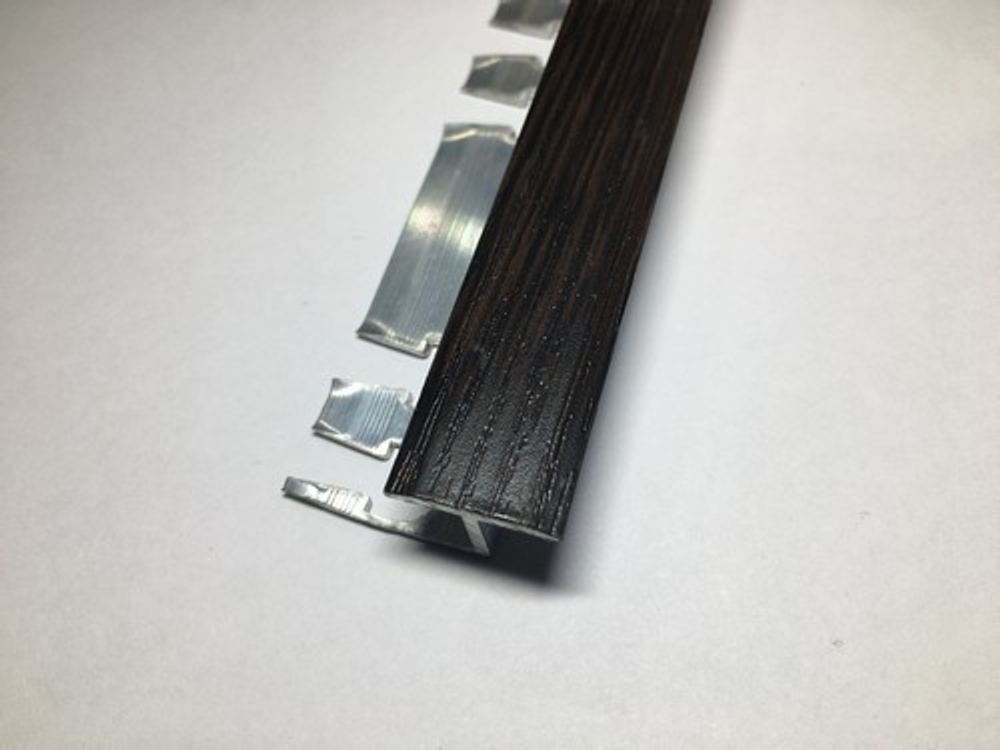 ATZг 10мм "DO-4" 2,7м Венге (30) Z-об. 16мм гиб. ламинир. алюм.