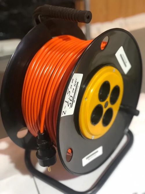 Удлинитель на катушке 50м без зазем. 4 гнезда ПВС 2х1,5 оранж