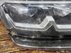 Фара правая LED Volkswagen Teramont 17-22 Б/У Оригинал 3CN941036A