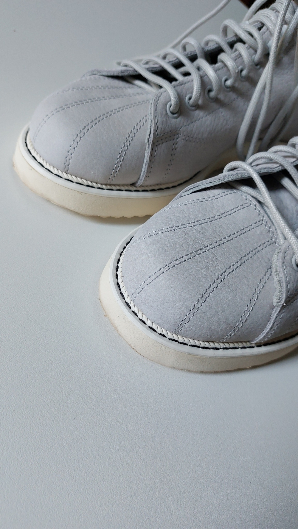 Кроссовки Adidas