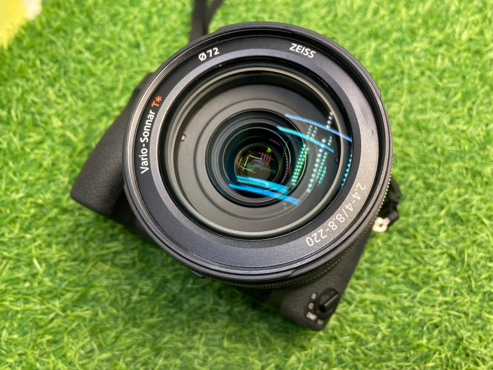 Sony Cyber-Shot RX10 III