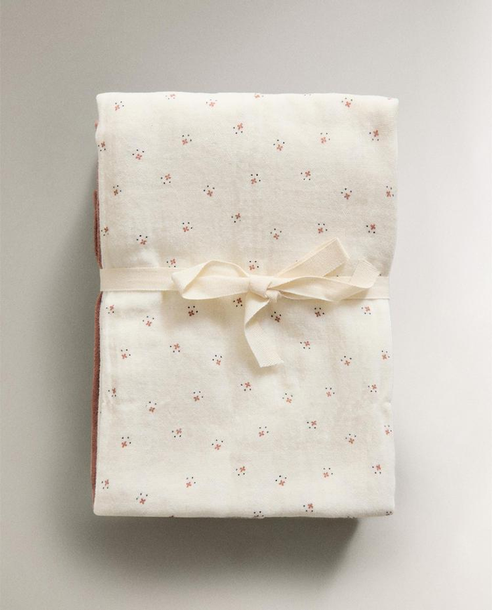 ZARA HOME НАБОР ДЕТСКИХ МУСЛИНОВЫХ САЛФЕТОК, ЭКРЮ