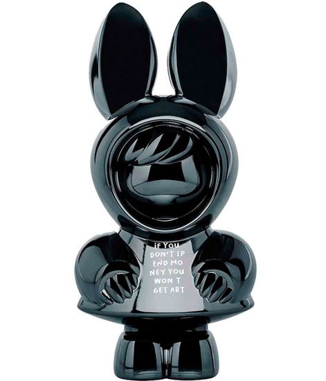 iFEMALE, ароматизированная скульптура NFT-NOT FAKE ART хромированный титан 75 см, Mr&Mrs Fragrance