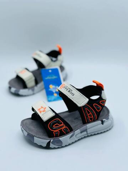 Кожаные сандалии для мальчика Buba Grape