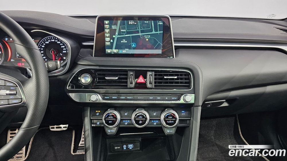 Genesis G70 3.3T Sports AWD (10.2019)