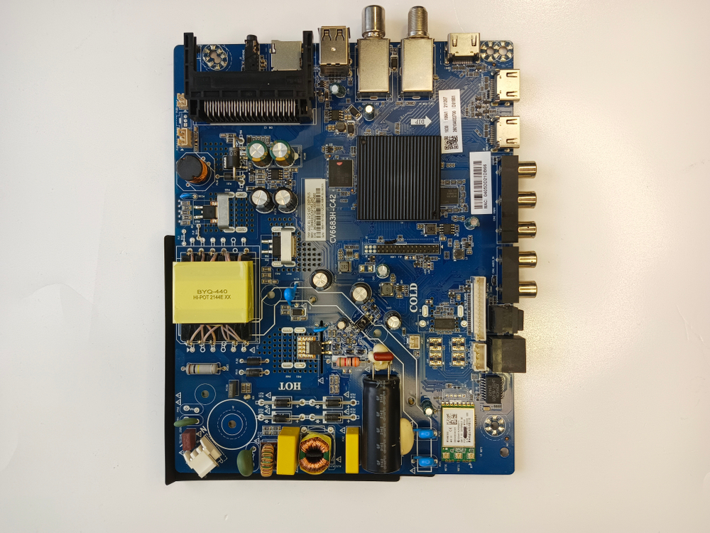 CV6683H-C42 main board для HEC R1 32 S HD