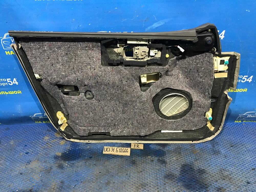 Обшивка двери TOYOTA CELSIOR 2000-2006