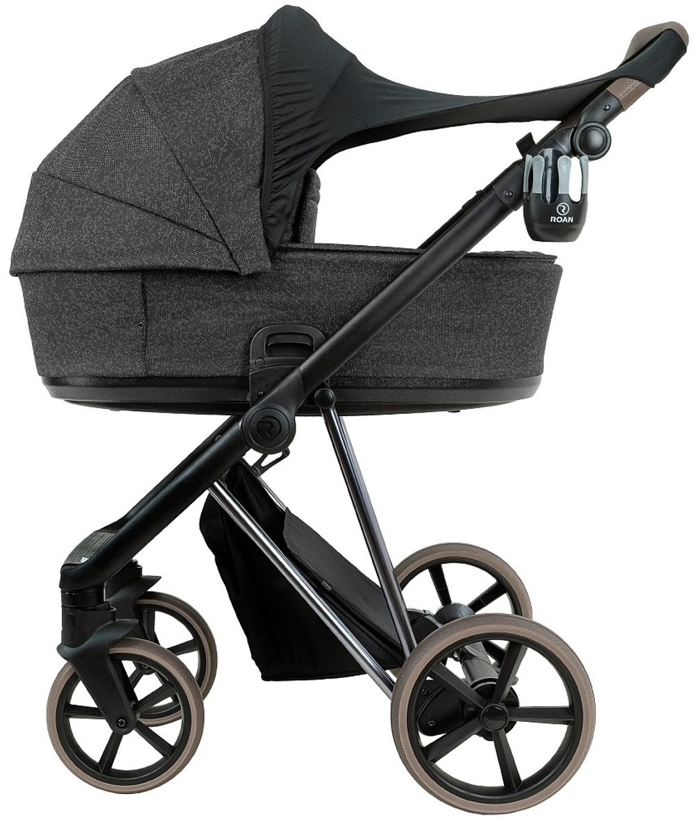 Детская коляска Roan Sol Vintage Luxury 2.0 3 в 1 с автокреслом Tutis Elo Lux EduSky Black PIX/55/D Pixel/Dark/Nickel/руч.Cappuccino