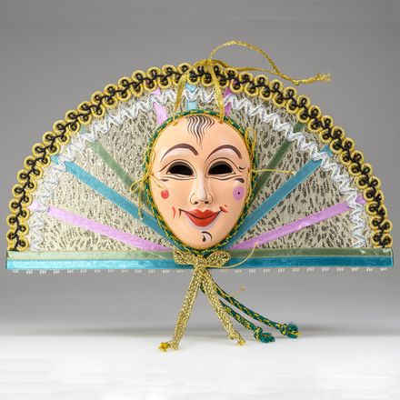 Интерьерная малая маска Веер