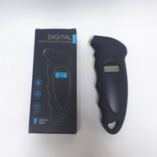 Манометр (черный) автомобильный цифровой для шин (д14ш6в3)вес 0,095