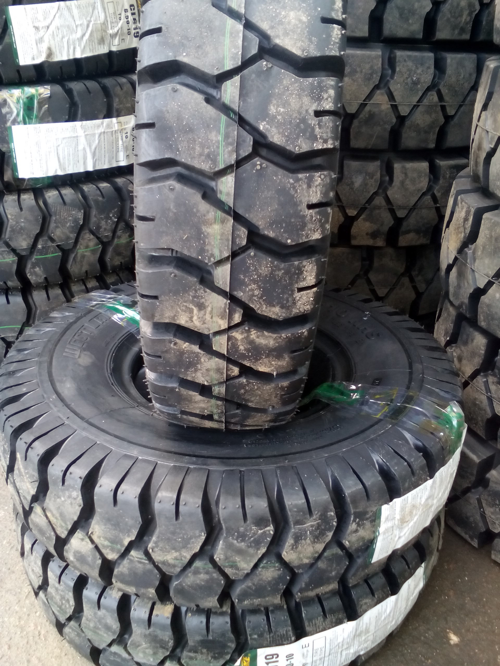 Шинокомплект 28X9-15-14PR CL619 Westlake TTF