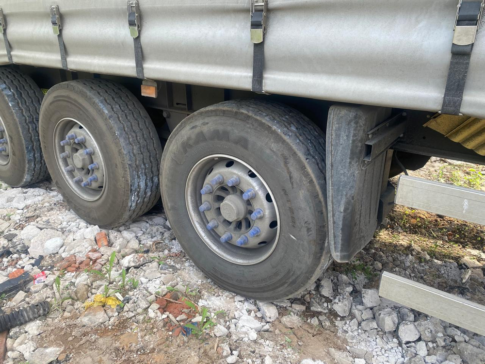Туймазинский завод автобетоновозов 5885* Полуприцеп шторный 588510