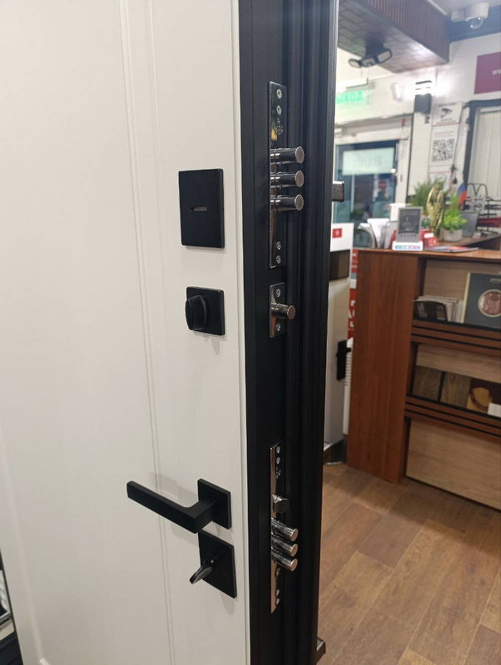 Стальная дверь "Агат". Заказная модель.