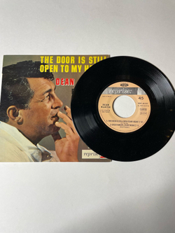 Винтажная виниловая пластинка LP Dean Martin The Door Is Still Open To My Heart (France 1965) 7 дюймов