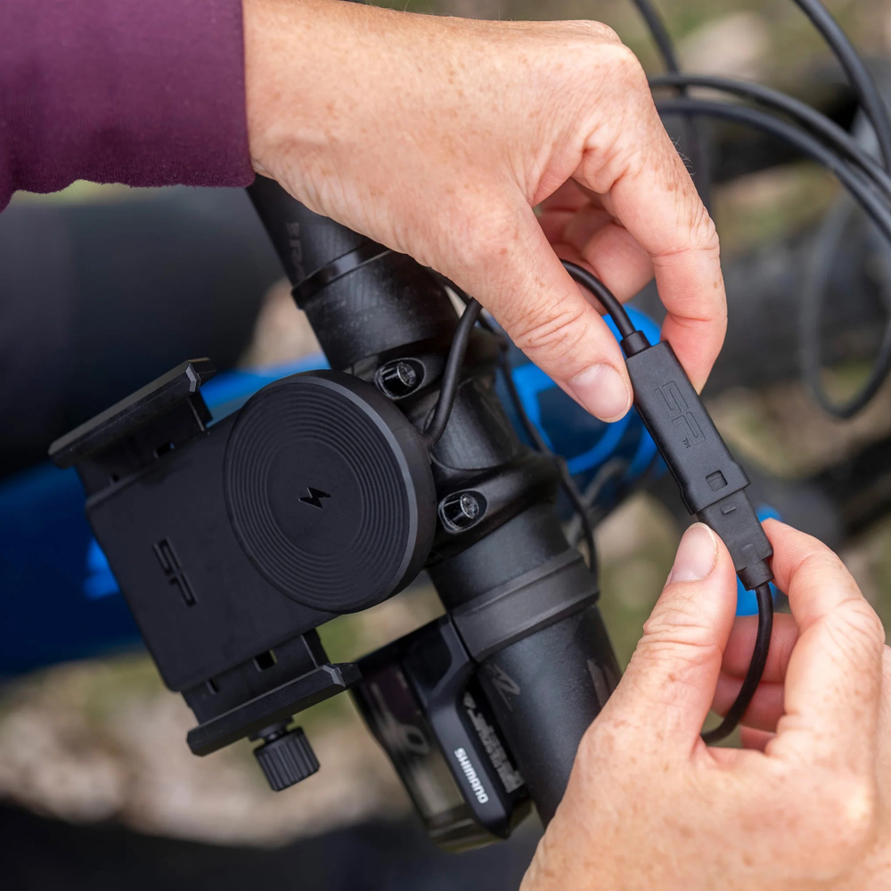 Универсальный зажим для зарядки телефона SP Connect SP Universal Charging Phone Clamp SPC+