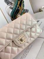 Chanel Flap 20 cm