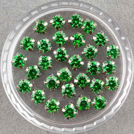 Фианиты шатоны в оправах, Green/Platinum