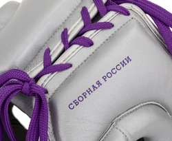 Шлем боксерский Clinch Undefeated Russian Team серебристый C162RT