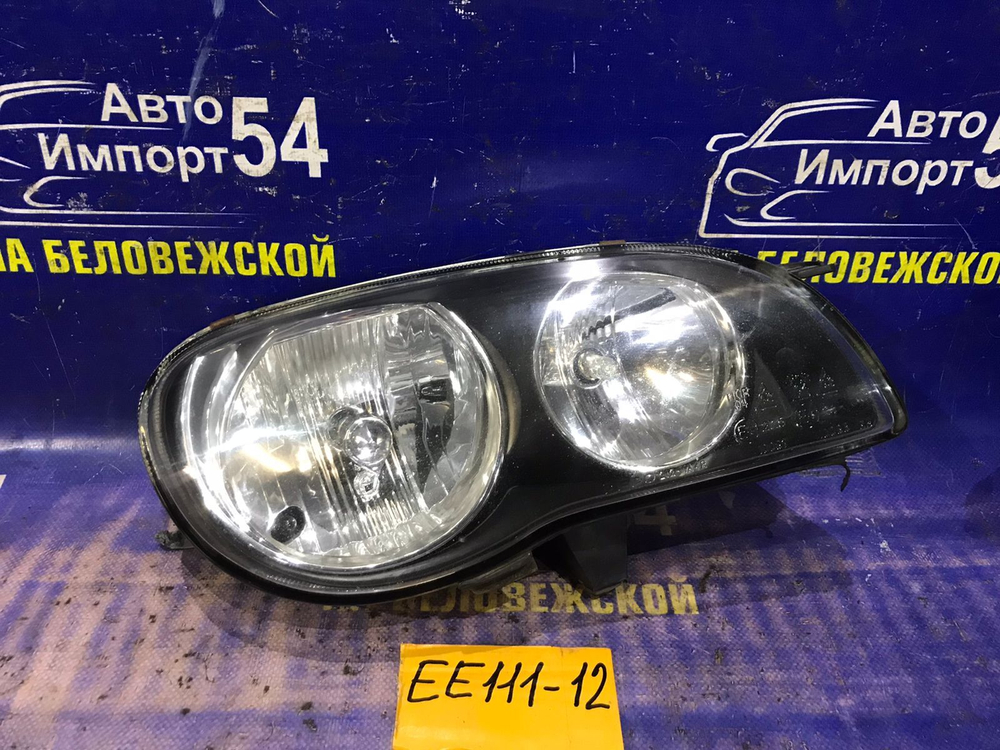 Фара передняя правая TOYOTA COROLLA 1999