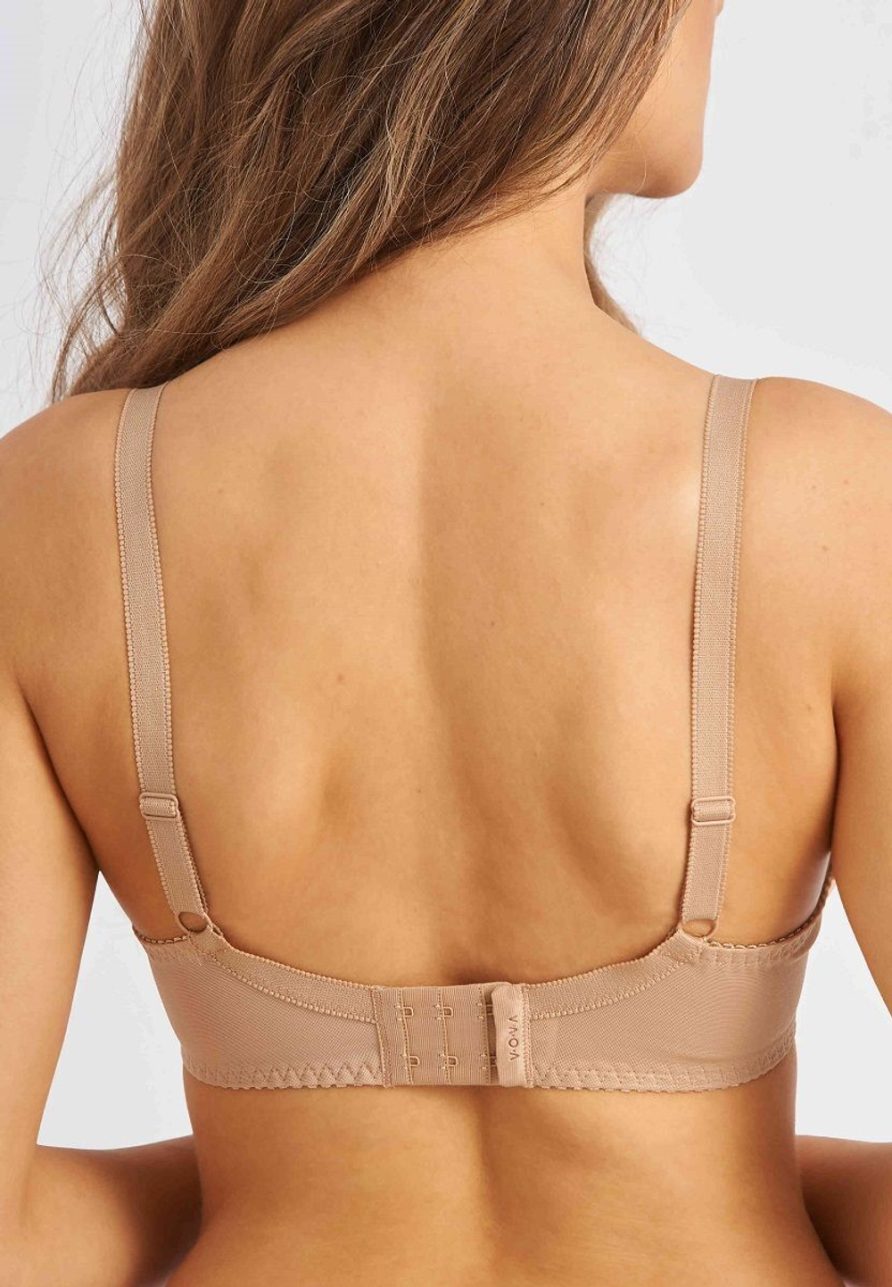 Бюстгальтер Snejanna с мягкой чашкой (Размер: 95E) (Цвет: черный)