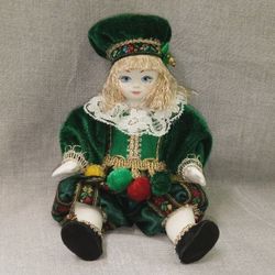 Сувенирная кукла Паж