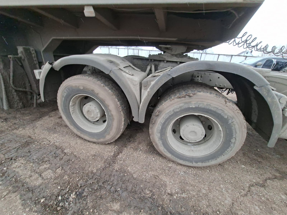 Shacman (Shaanxi) SX* 6x6 Седельный тягач SX42586W385C (Дизельный, 10,8 л, 441 л.с., МТ)
