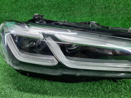 Фара правая BMW 5er G30 (2020-2023) LED