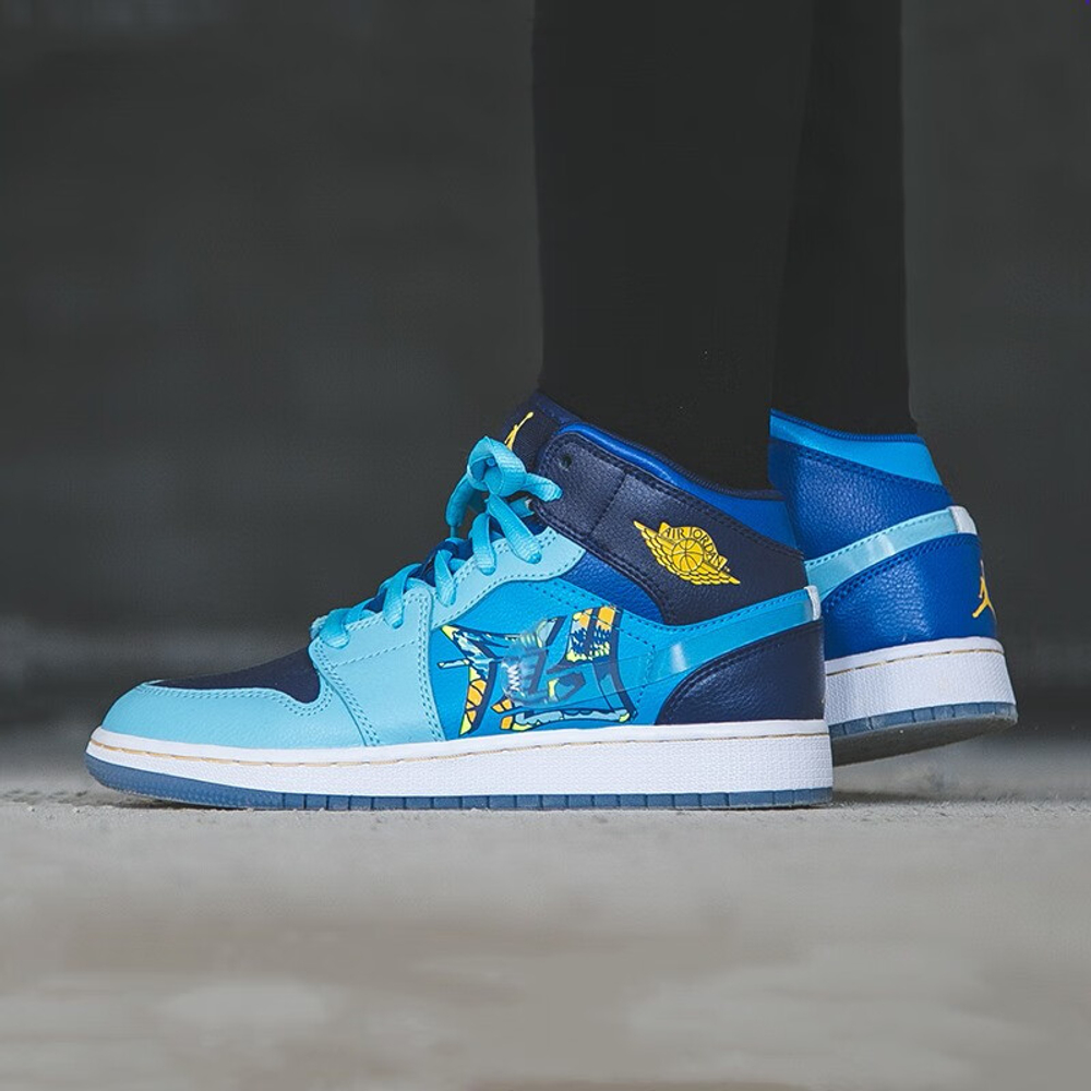 Air Jordan 1 Mid 'Fly' GS