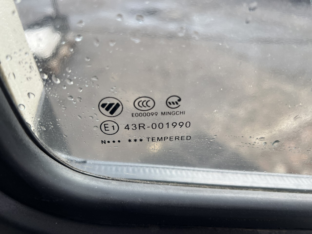 Дверь правая в сборе 2023г