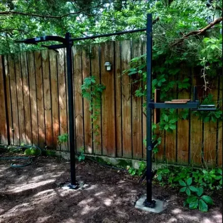 Уличные спортивные комплексы