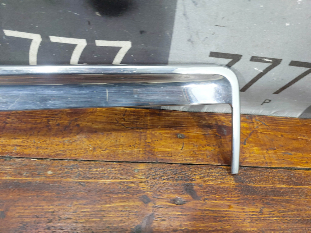 Молдинг переднего бампера правый Tank 500 21-нв Б/У Оригинал 2803148XKV3AA