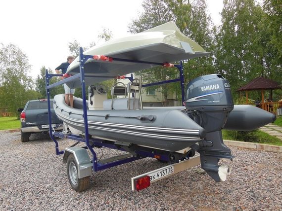 Надувная лодка РИБ Lima Аврора 5.8