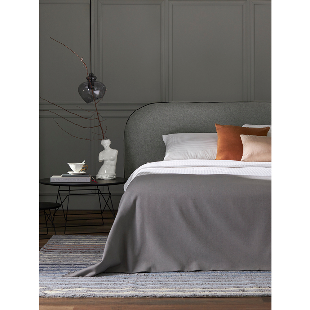 Простыня на резинке из страйп-сатина из коллекции essential, 160х200х30 см