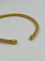 Колье гривна