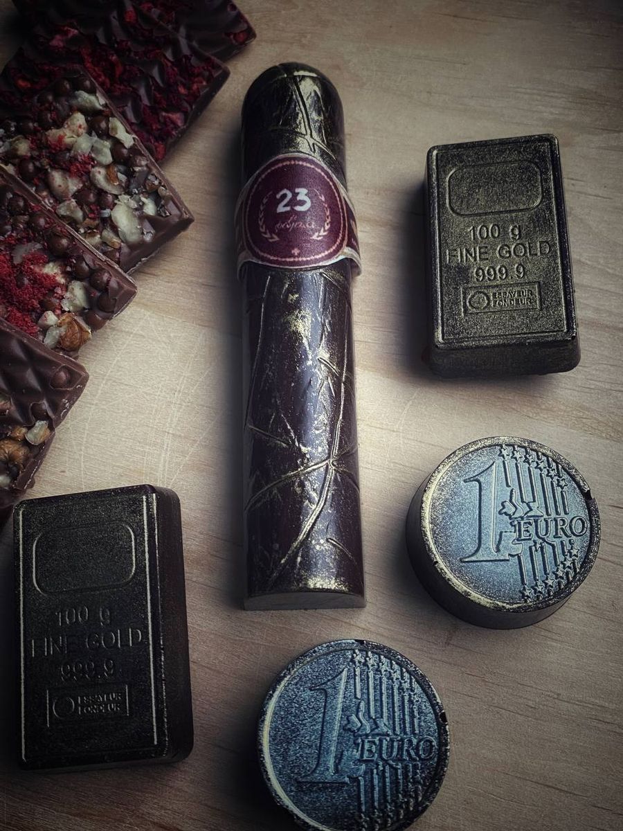 805 | Форма для шоколадных конфет "Евро" (275*175мм)