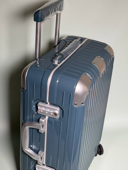 Чемодан Rimowa