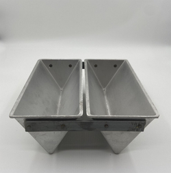 Форма для выпечки хлеба треугольная 2-х секционая 225х110х90 мм