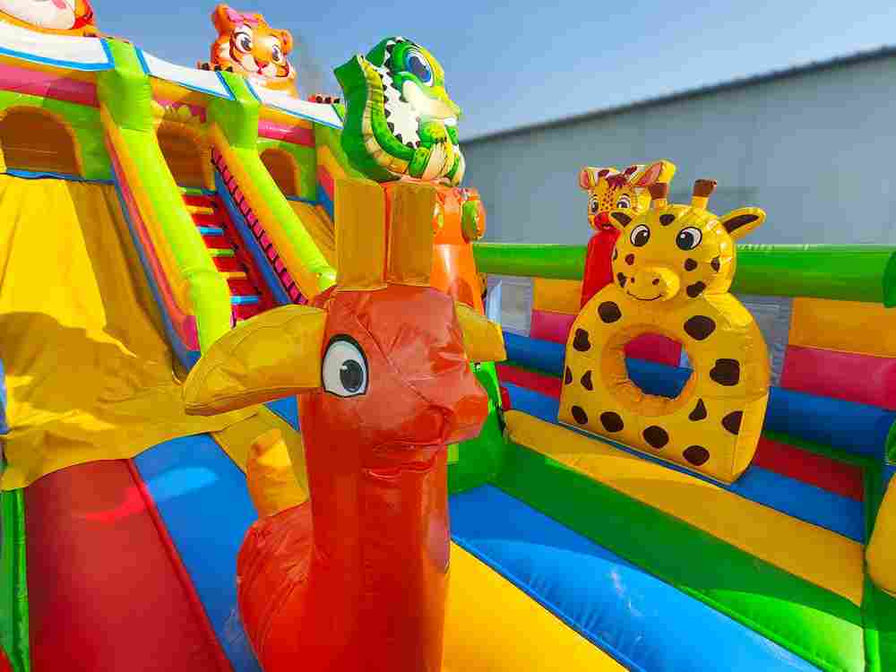 Коммерческий надувной батут «Тигриная страна 5», 9*5*5 м