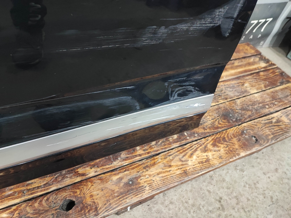 Дверь передняя левая Volkswagen Teramont 17-нв Б/У Оригинал 3CN831055M