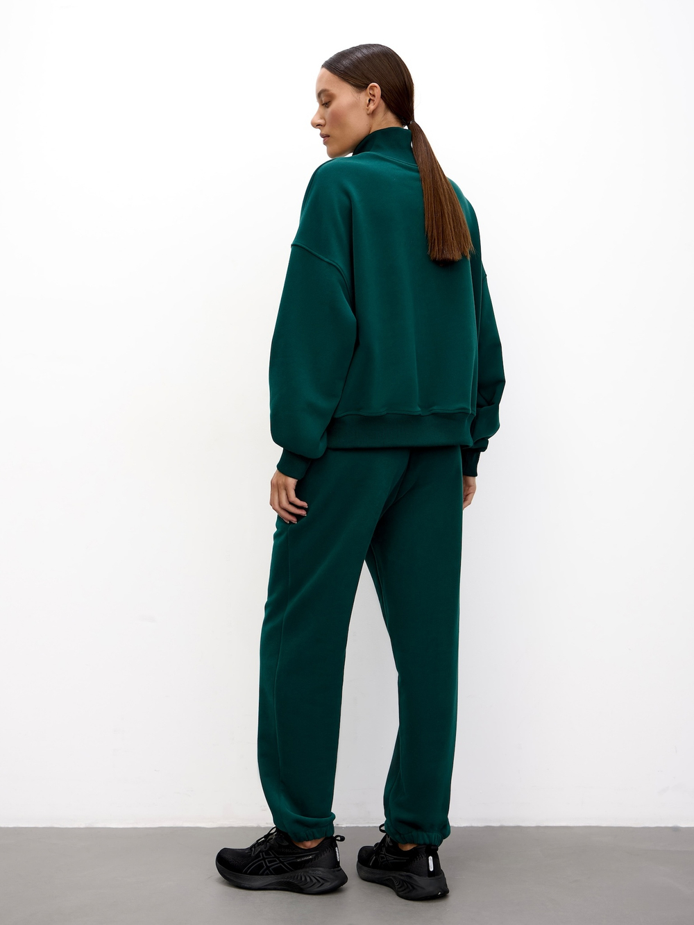 Олимпийка Amoureux Dark Green