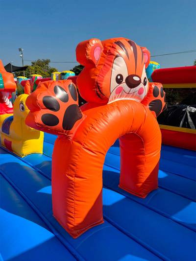 Коммерческий надувной батут «Гранд-саванна 2», 17х10х9 м