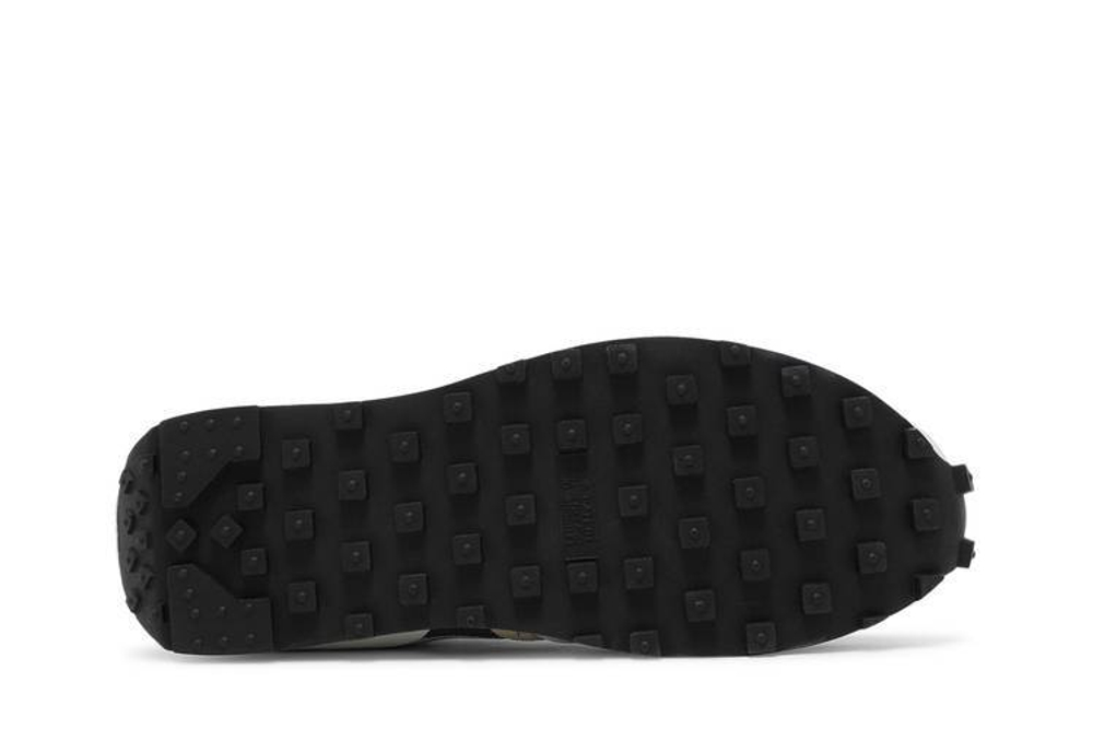 Кроссовки Nike Daybreak Type