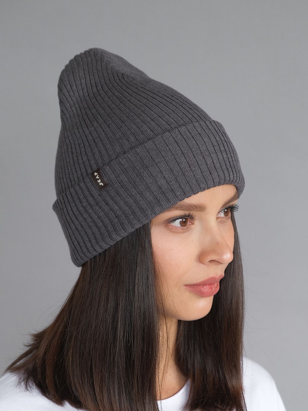Шапка вязаная весенняя/осенняя МУЛА (Графит)